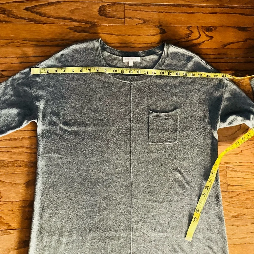 Ellen Tracy grey round neck long sleeve nylon/rayon blend sweater/pullover - Picture 5 of 15